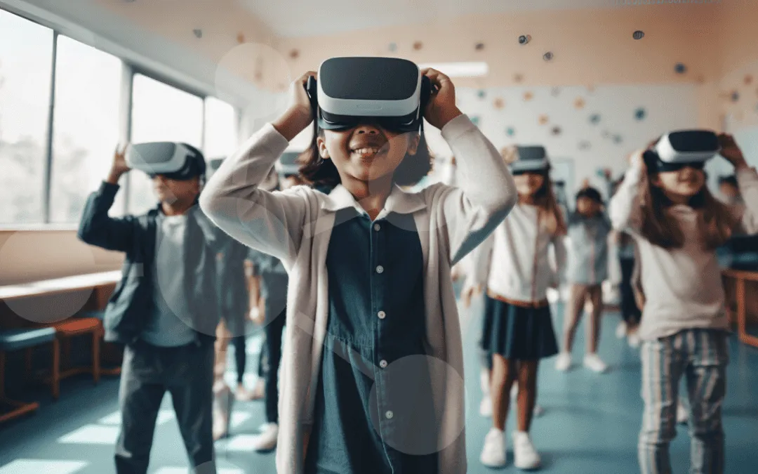 Crianças em uma sala de aula usando óculos de realidade virtual, explorando conteúdos interativos em pé, em um ambiente educacional moderno.